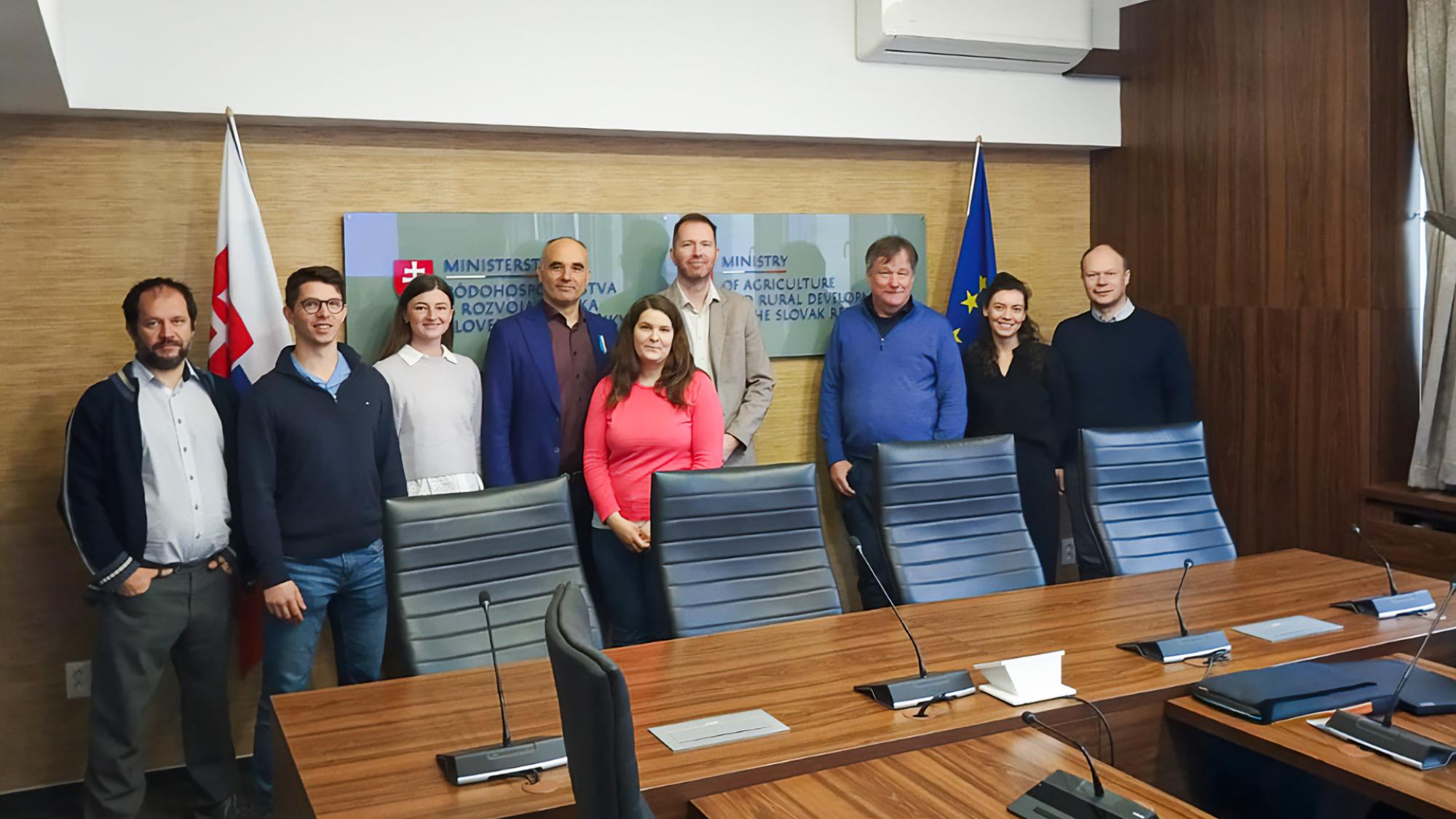 projektitutkija Anri Timonen ja tutkimuspäällikkö Pekka Kilpeläinen osallistuivat Smart4Welfare -hankkeen aloituskokoukseen Slovakian Nitrassa 12. ja 13. helmikuuta.