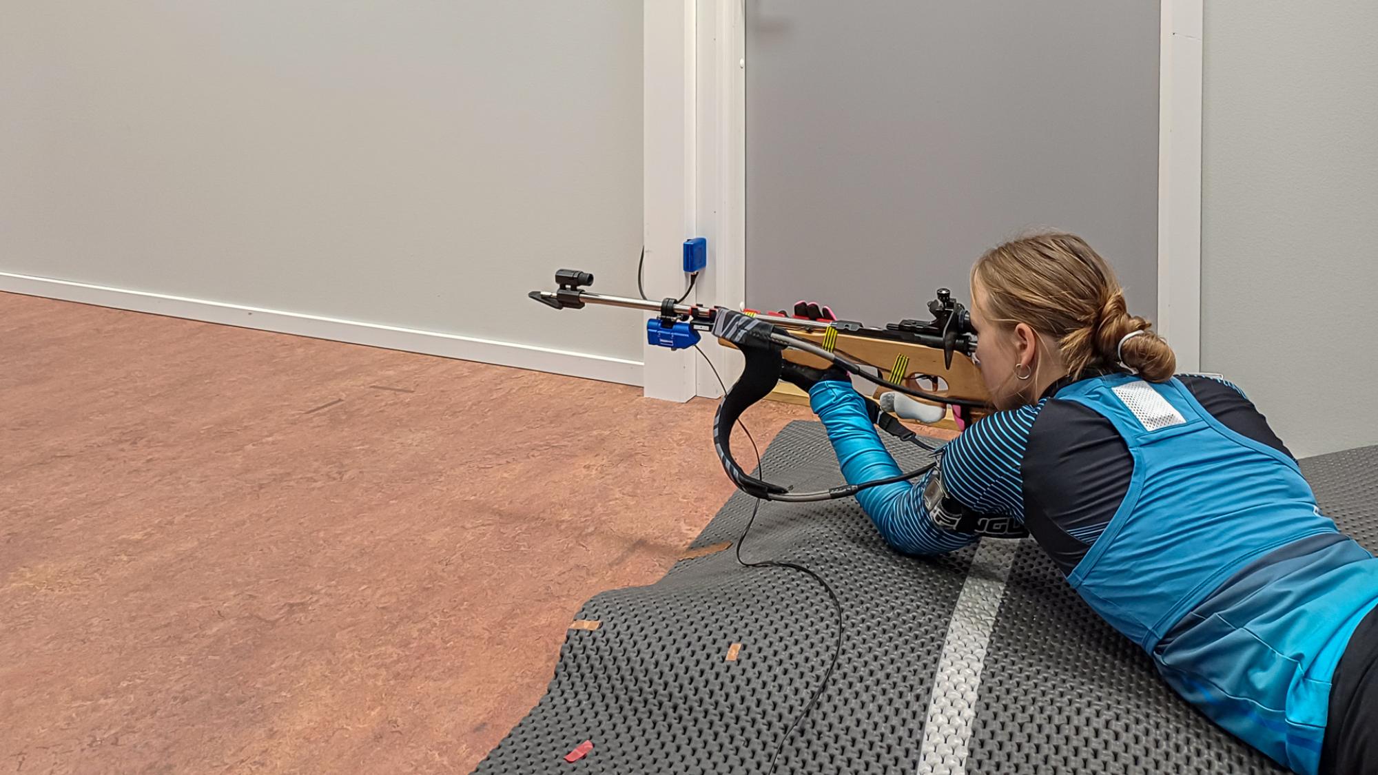 Ampumahiihdon ainutlaatuiset testiolosuhteet vetävät kansainvälisiä maajoukkueita Vuokattiin