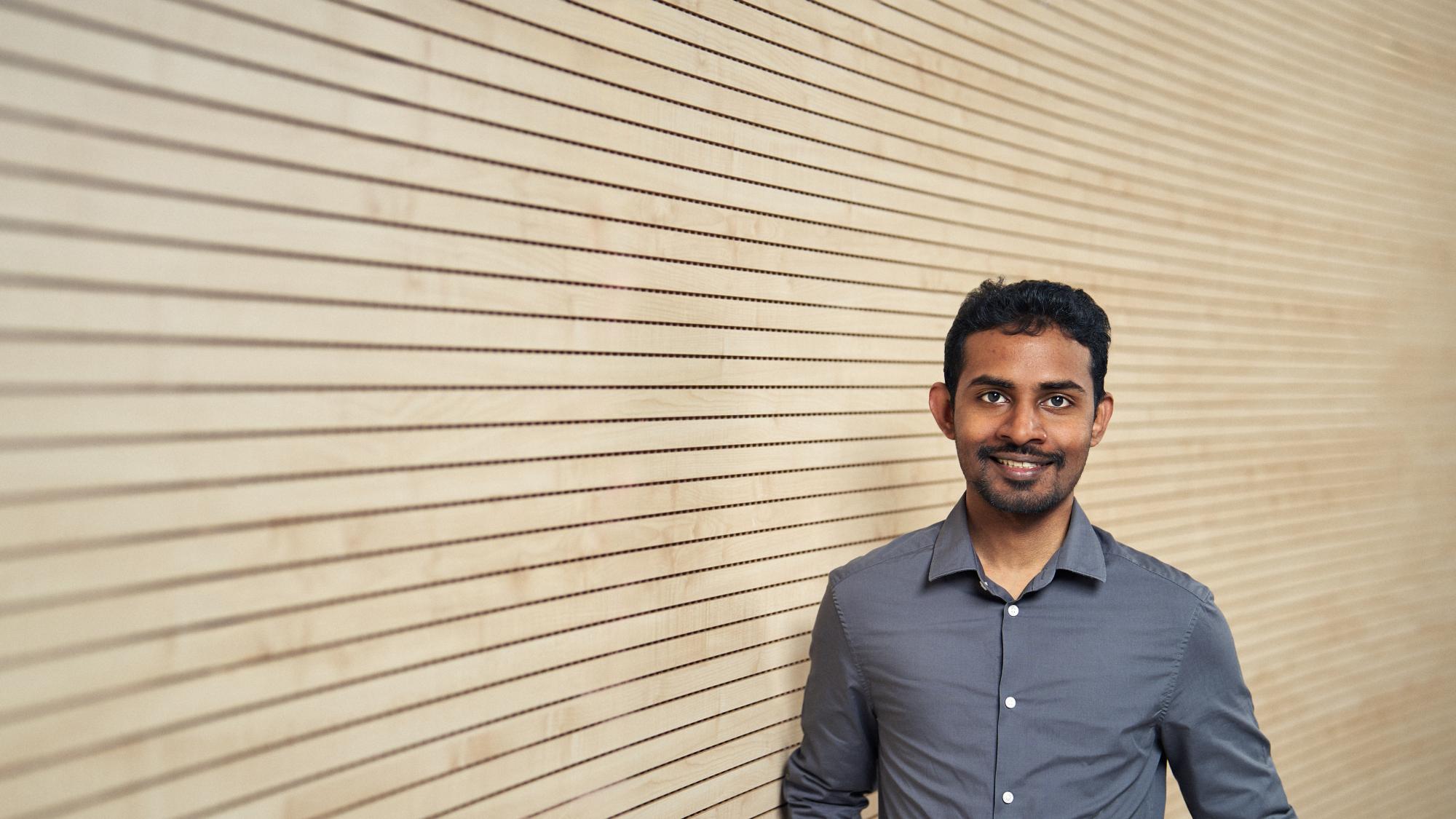 A photograph of Harindu Jayarathne