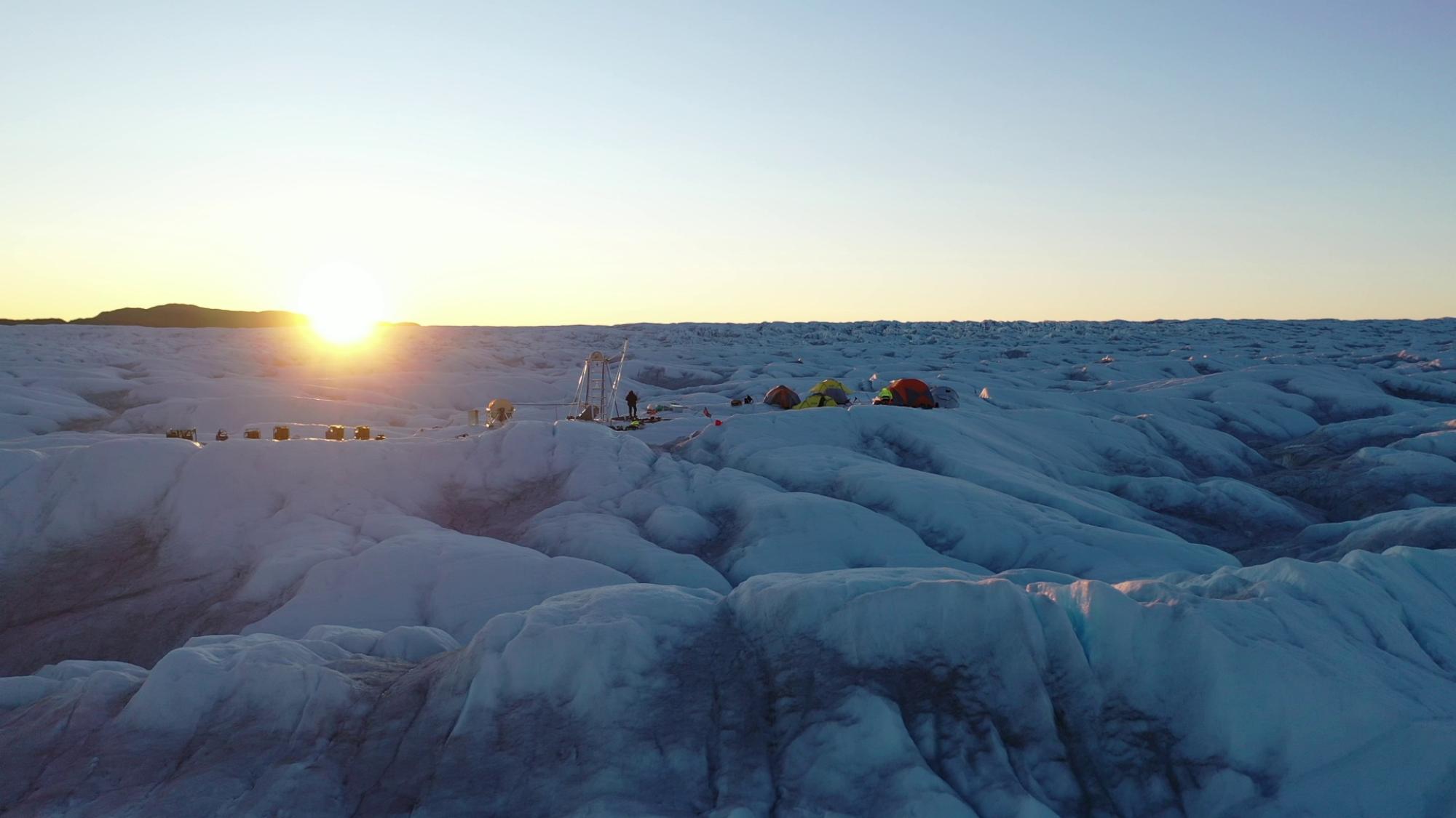 tents on ice sheet