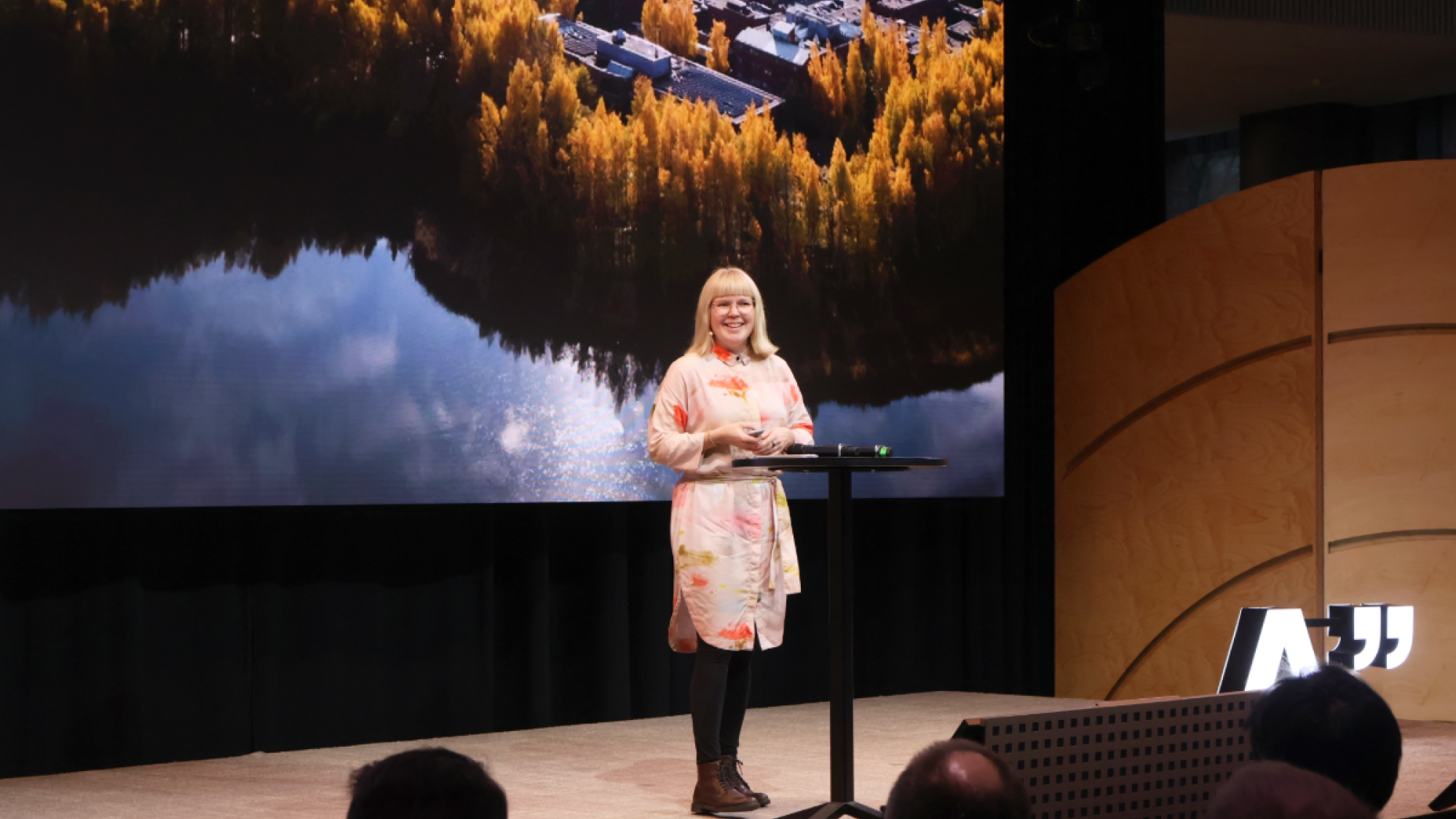 Assistant Professor Eliisa Lotsari from Aalto University opening the DIWA Biannual meeting on the 6th of November.