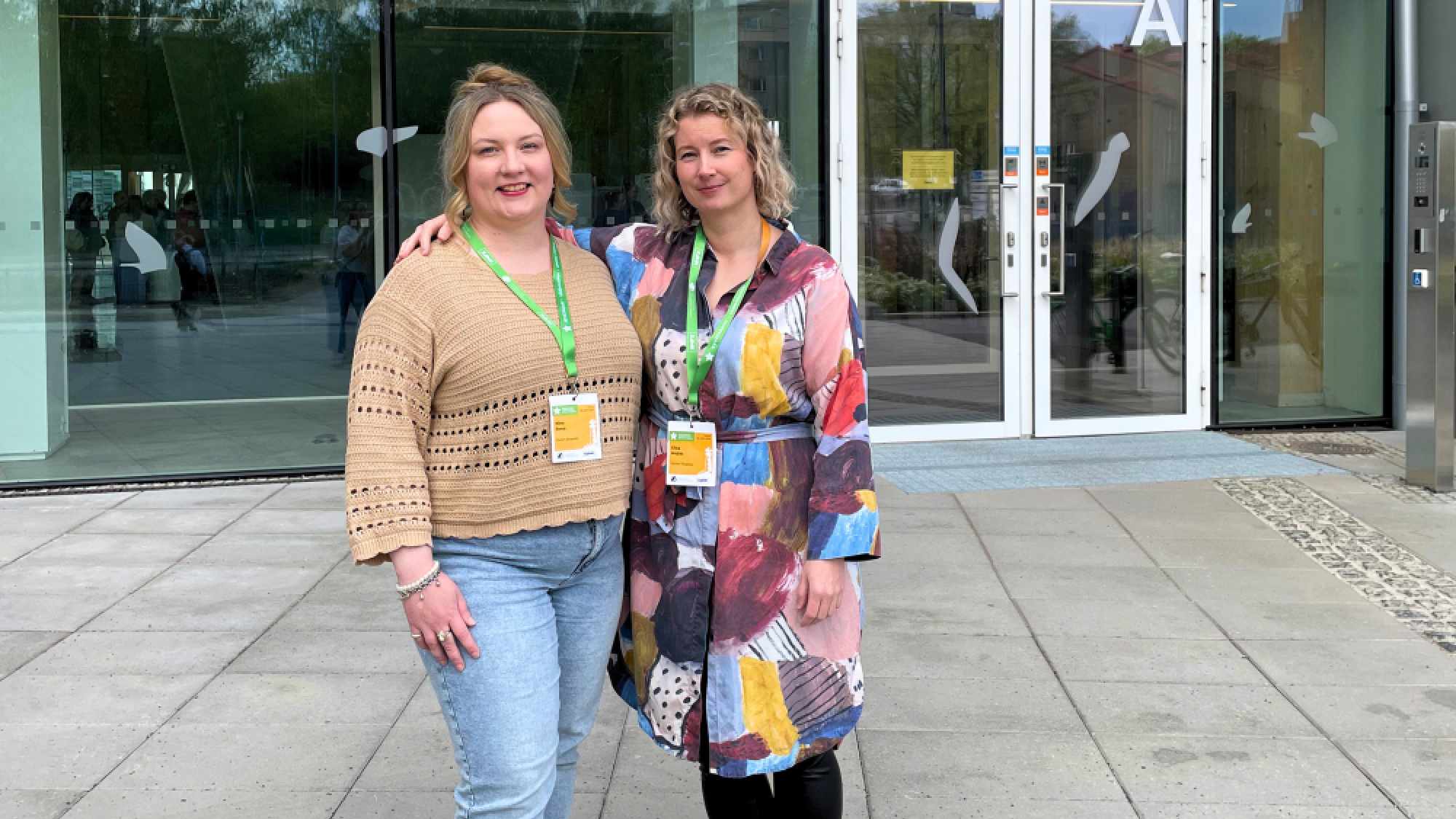 Education Designers Nina Ihme and Elisa Mejías.