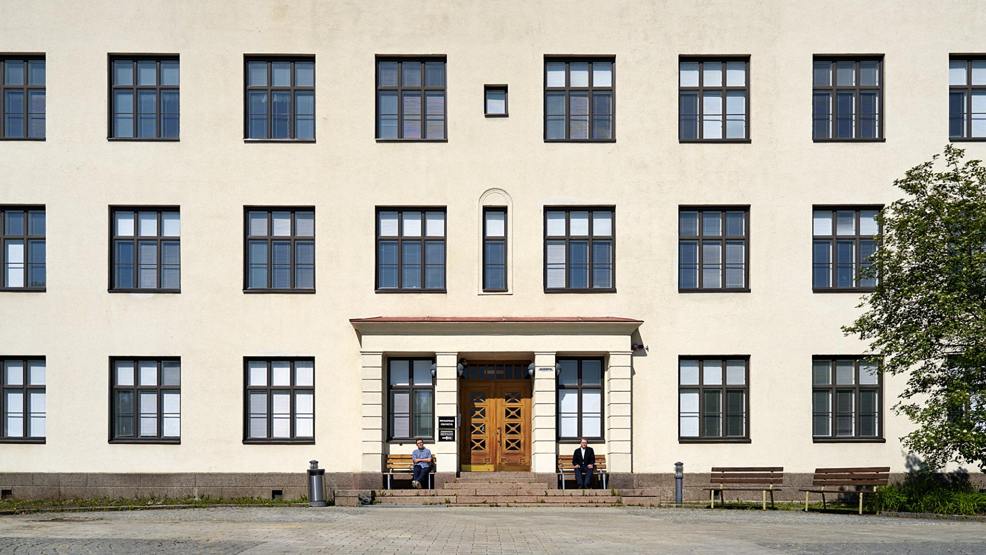 Oulun psykiatrisen sairaalarakennuksen julkisivu