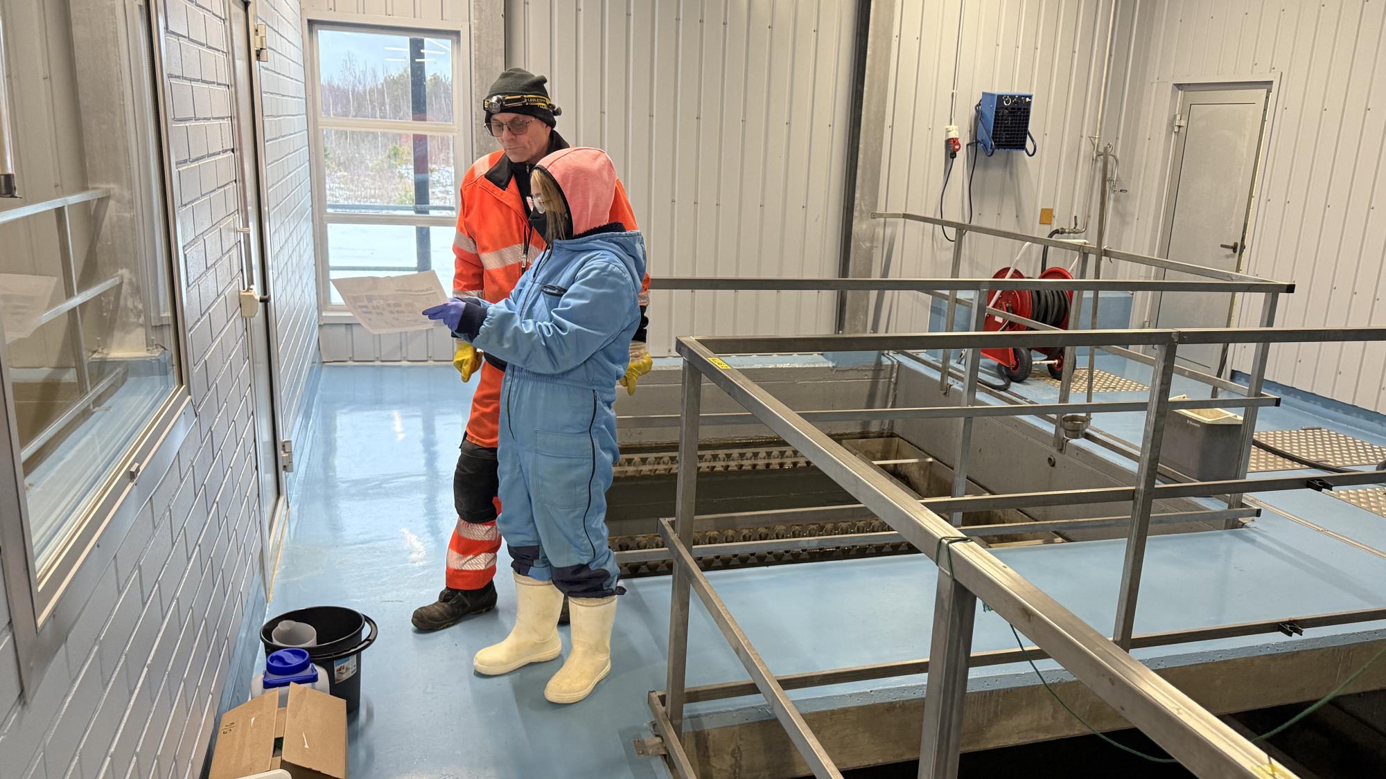 Researcher Jacquerline Malazarte at a Wastewater plant