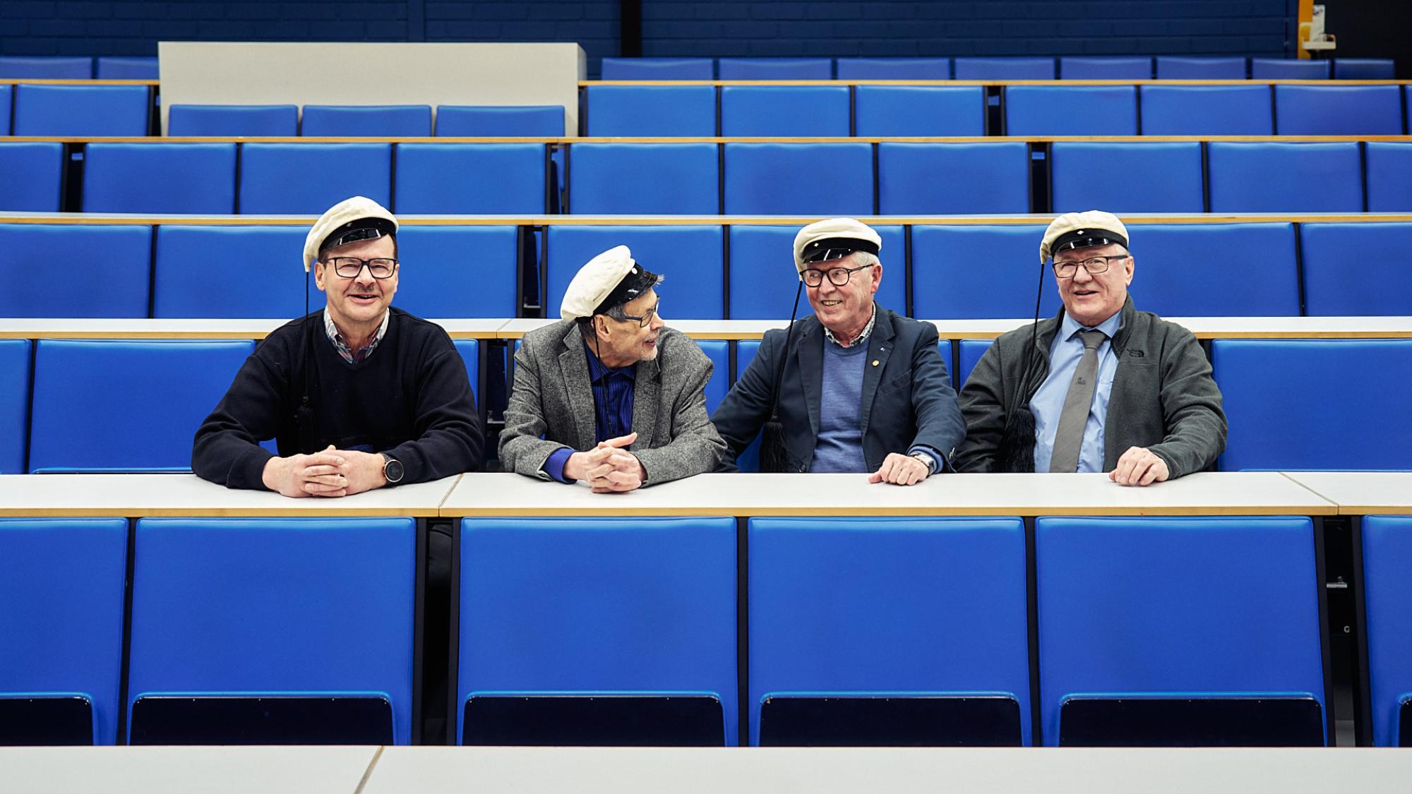 Rakennustekniikan alumneja.